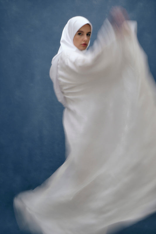Ivory Aura Luxury Abaya