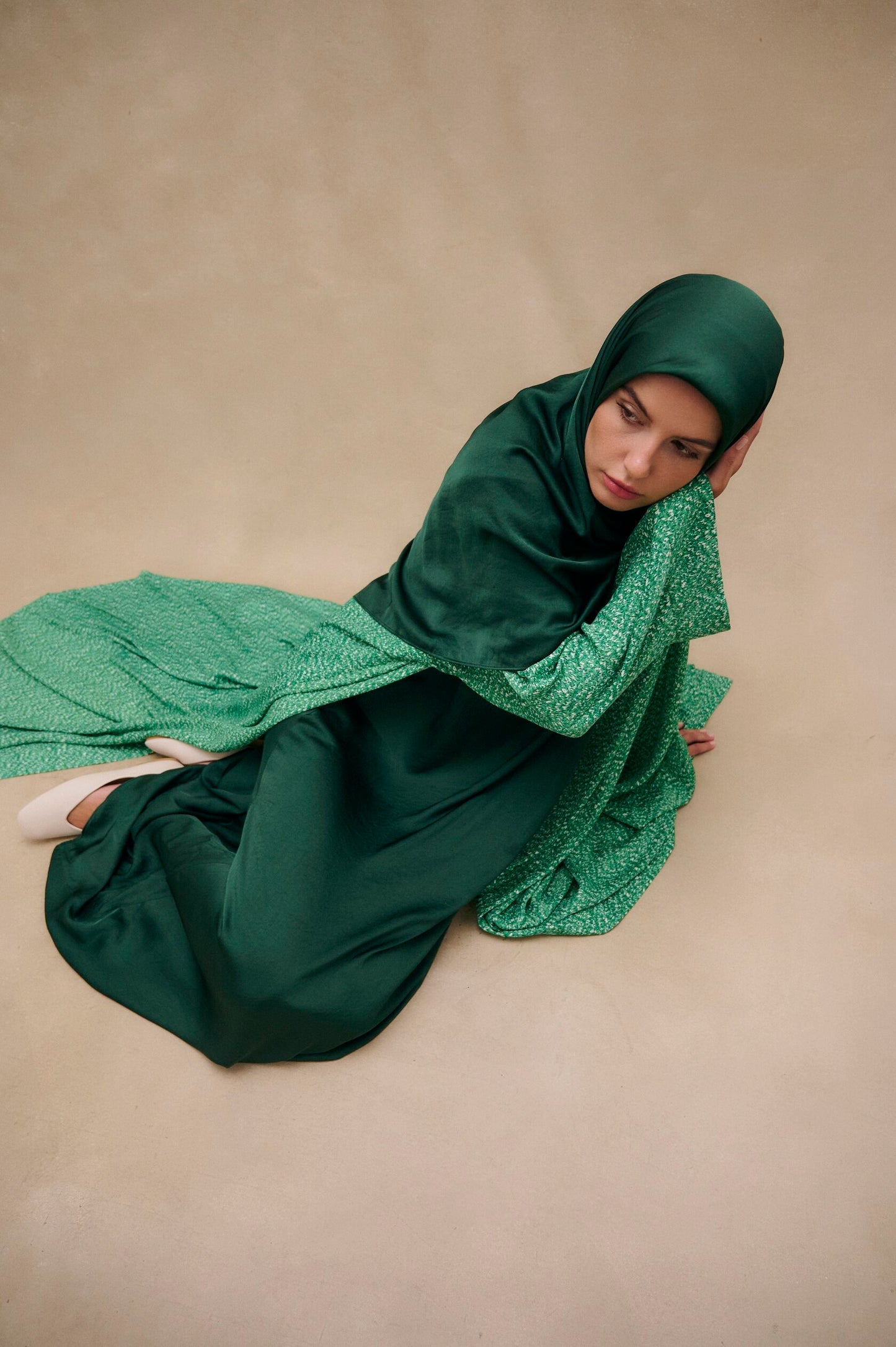 Emerald Grace Luxury Abaya